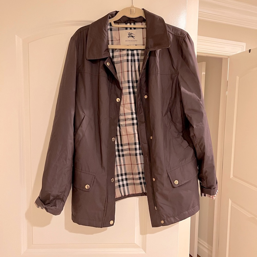 Authentic Burberry Jacket size Large